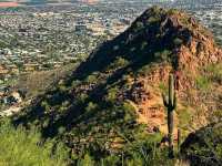 🏞️ Camelback Mountain – Phoenix’s Iconic Adventure Peak
