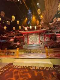 Foshan’s Regal Tshow: Imperial Feast + Costumes + Live Performances 👑🍽️