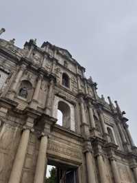 Roaming The Streets of Macau 🚶