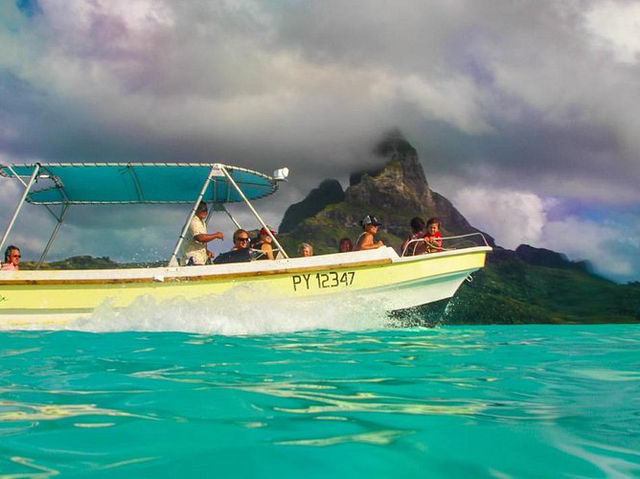 Bora Bora Explorer - Amazing & unforgettable tour Bora Bora Explorer - Amazing & unforgettable tour