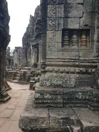 Mystical Faces🌧️