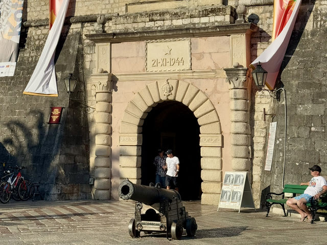 🏰🌊 OLD TOWN KOTOR — A MEDIEVAL ESCAPE IN MONTENEGRO 🇲🇪✨