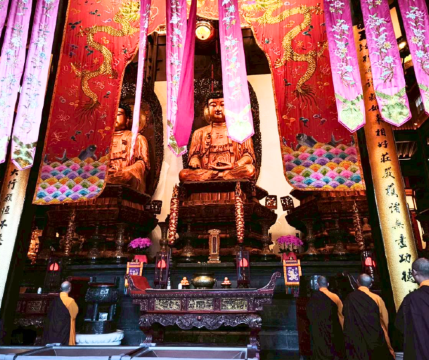 วัดพระหยก (Jade Buddha Temple) วัดพระหยก (Jade Buddha Temple)