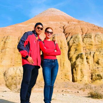 Aktau: The 400-Million-Year-Old White Mountain
