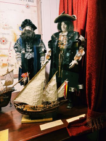 เดินทางราวกับได้เป็นส่วนหนึ่งของประวัติศาสตร์ เรือวิจัย “วิตยาซ” เมืองคาลินินกราด