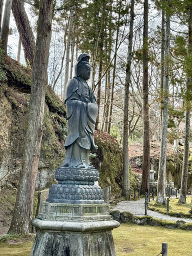 松島の瑞巌寺での神聖な静寂 | Trip.com 松島町 松島の瑞巌寺での神聖な静寂 | Trip.com 松島町