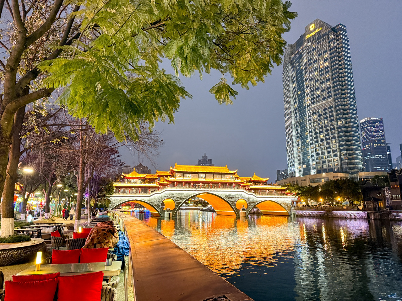 9 Top tourist spots in Chengdu for a packed itinerary!
Perfect for those who love exploring the city on foot 🐼
Covering everything from panda viewing and walking streets to parks
and nightscapes 🌕

· Chengdu Research Base of Giant Panda
The pandas are absolutely adorable, playful, and a bit mischievous! You'll spot both giant pandas and red pandas here. Plan for about 5-6 hours, including the round trip from downtown Chengdu.

· Chengdu Sculpture Garden & IFS Panda Building Area
This is the ultimate food and shopping hub right in the heart of Chengdu. It's great for a leisurely stroll taking at least 1-2 hours, and it's equally amazing to explore at night.

· Anshun Bridge
A fantastic spot for an evening walk. There are plenty of restaurants and great angles for night photography, plus it's conveniently close to downtown.

· Chengdu Twin Towers (Photo Spot)
This is an absolute must-visit for photos! The buildings are adorned with spectacularly vibrant light shows.

· People's Park
A park with a fantastic vibe! It features restaurants, relaxing spots, a central lake, and sports areas where locals come to exercise.

· Kuanzhai Alley (Wide and Narrow Alleys)
A highly popular walking street among tourists. It's packed with restaurants and local shops, all housed in traditional Chinese-style buildings.

· Jinli Pedestrian Street
Similar to Kuanzhai Alley but on a noticeably smaller scale, with slightly fewer shops to browse.

· New Century Global Center
A colossal multi-purpose complex that houses everything under one roof—it literally feels like an entire indoor city.

· Chengdu SKP (Bamboo Tower)
An underground shopping mall that stands out with its striking bamboo-inspired structures.

 Pateaw Dot Com