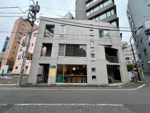 More Than Just a Coffee Shop: An Oasis of Inspiration on the