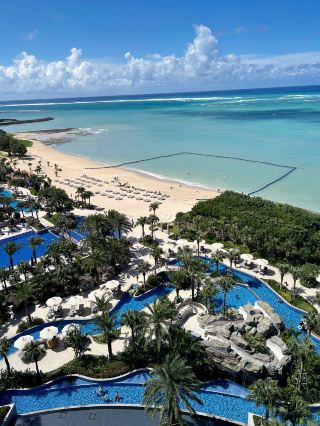【沖縄】海外リゾート気分を満喫🌴✨美しすぎる海と絶品ビュッフェに感動のホテルステイ🌺