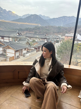 1인1잔 (1in1jan): A Stunning Hanok-View Cafe in Eunpyeong.