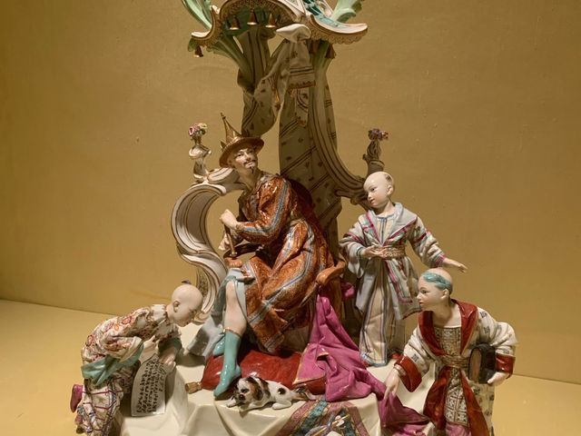 THE MET