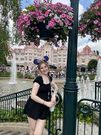 Celebrating my anniversary, Disneyland Paris!