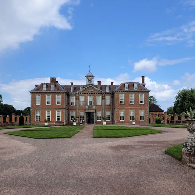 位於英國伍斯特郡 的Hansbury Hall (漢伯裡大廳）