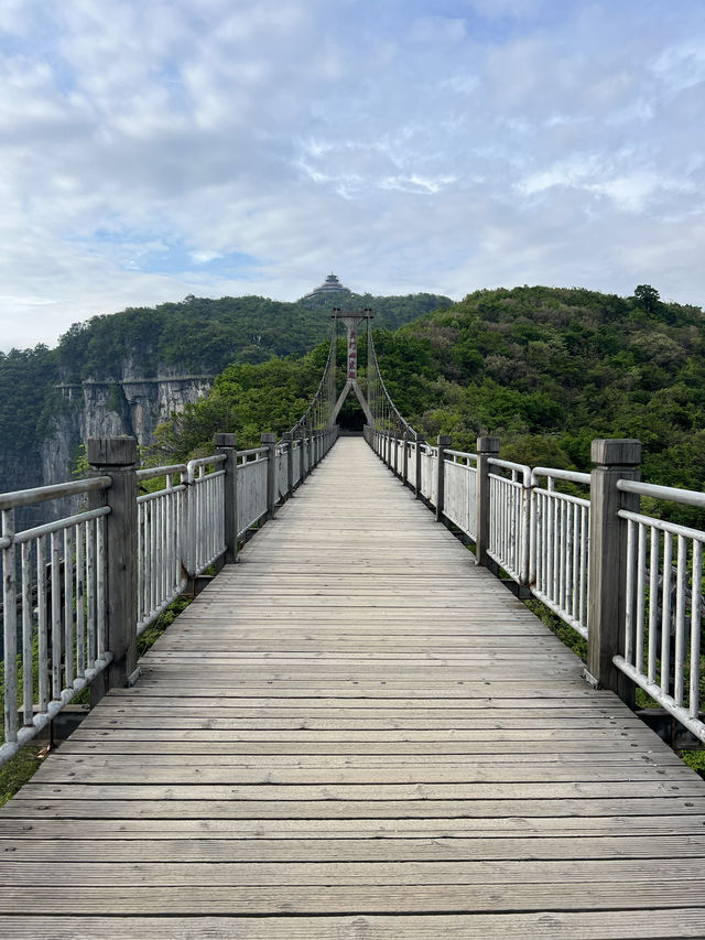 Ready to Enter Heaven’s Gate? Discover the awe-inspiring Tianmen Mountain.