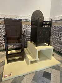 A Palatial Art Museum