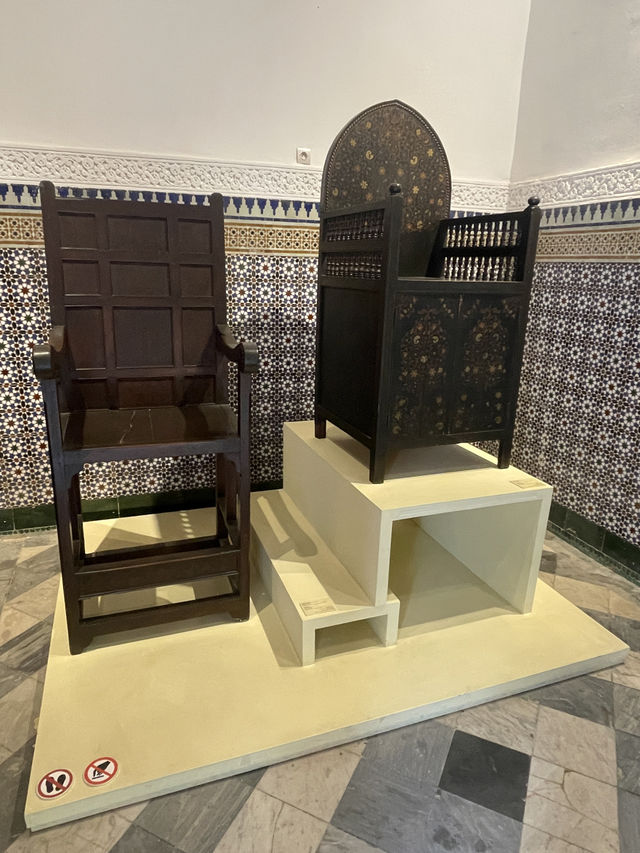 A Palatial Art Museum