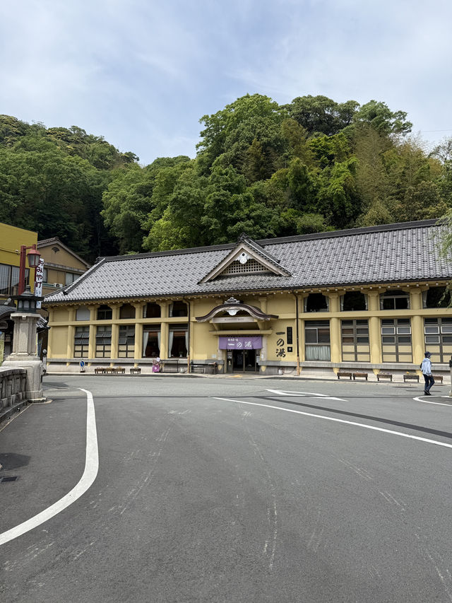 Romantic vibes in Kinosaki Onsen!