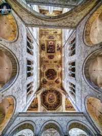 ⛪️ Basilica di San Nicola: A Sacred Bridge Between East and West ✨🇮🇹