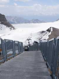 รีวิว: สะพาน Peak Walk by Tissot 