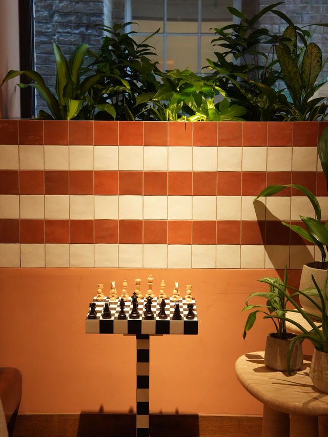 London | The newly-opened brilliant Sir Hotel in London