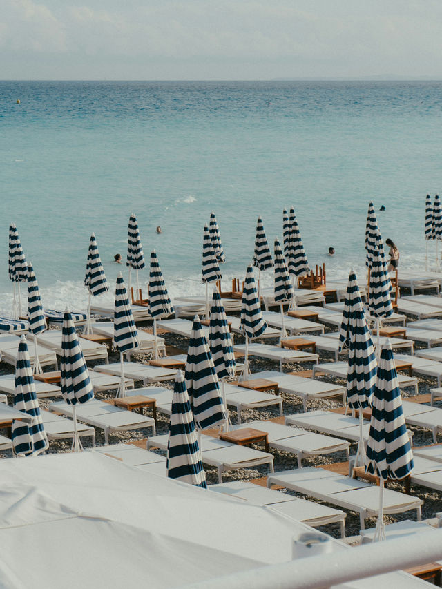 🌊☀️ Weekend Getaway in Nice: Riviera by the Sea 🏖️🌴