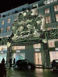 When Paris Lights Up, the Night Comes Alive 🇫🇷