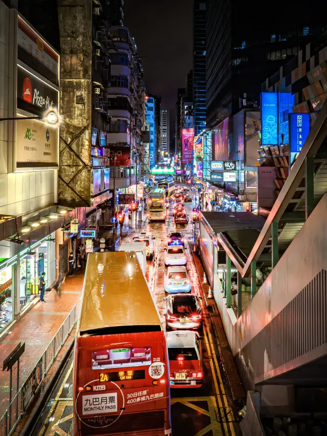🌃 香港夜景之最！浪漫不可錯過的夜晚漫遊