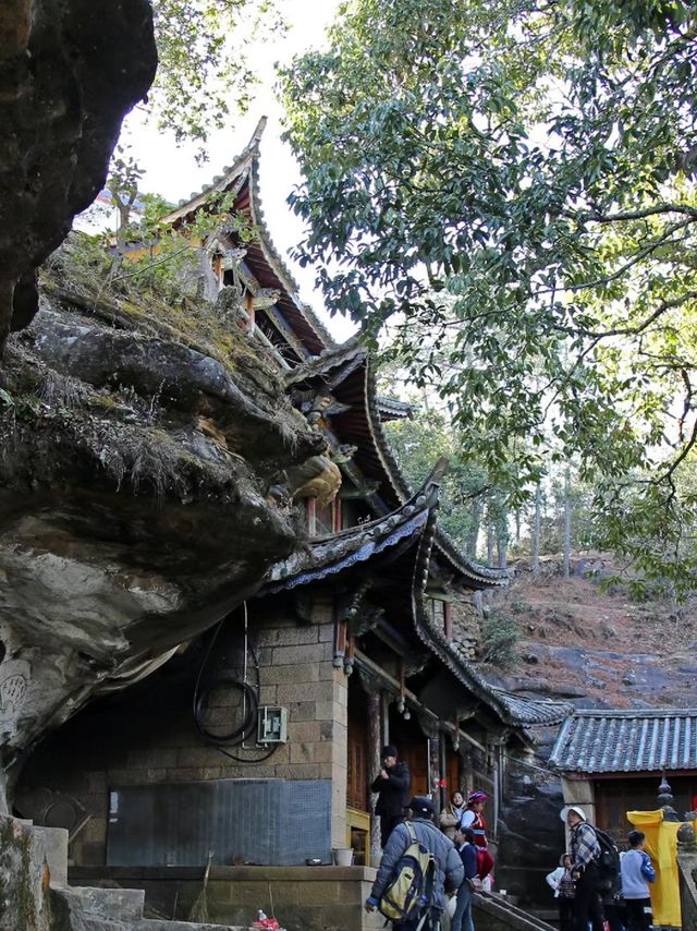 劍川石寶山寶相寺 凌風千仞 飛閣流丹