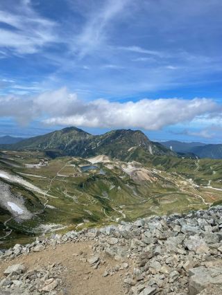 Hiking at Japan's Yushan Shrine, zero distance from nature!