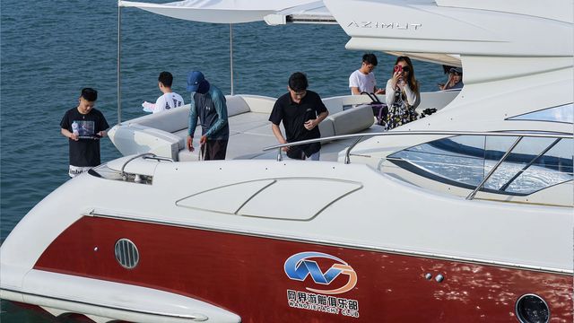遊艇出海！！。