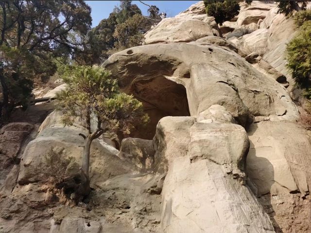 探秘天龍山，邂逅自然與歷史的綺夢