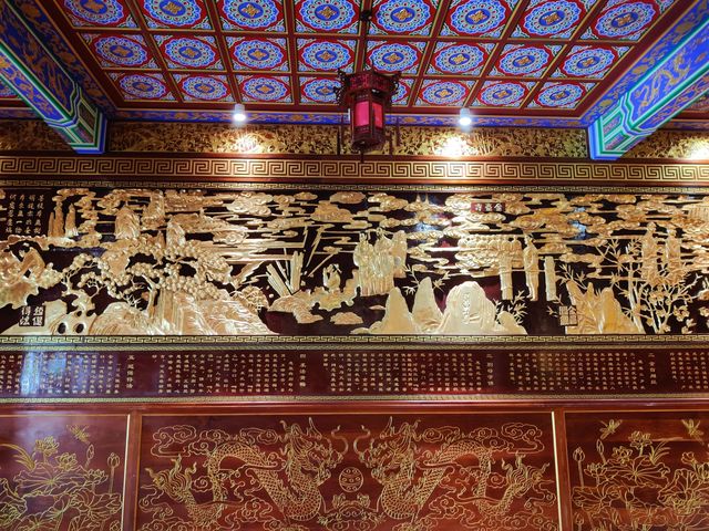 新興龍山鎮國恩寺