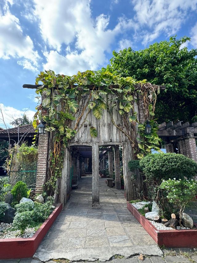 🇵🇭 Manila | Would you believe it if it's called the "Heart of Asia"❤️?