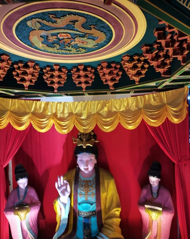 古聖先賢祠——嫘祖廟。