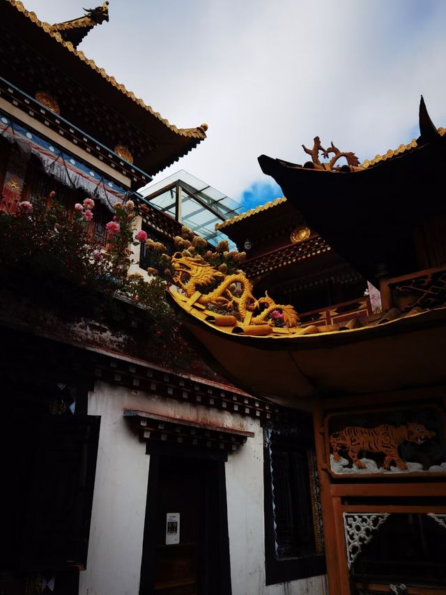 川西南無寺。