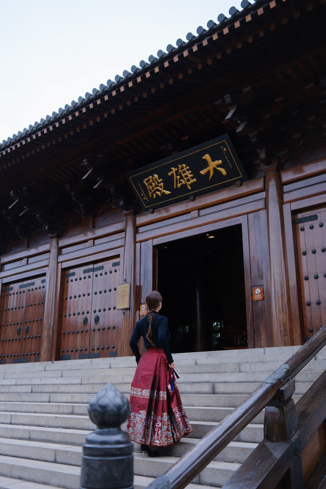 我願稱之為上海最美的唐風寺院。