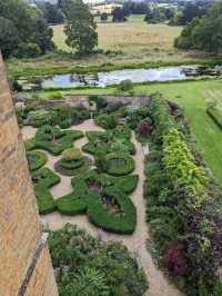 時光倒流之旅 —— Broughton Castle 探秘指南。