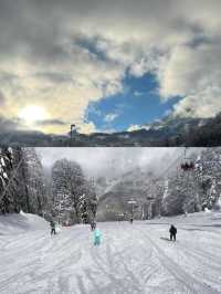 俄羅斯寡頭家的雪場 Gazprom 滑雪。