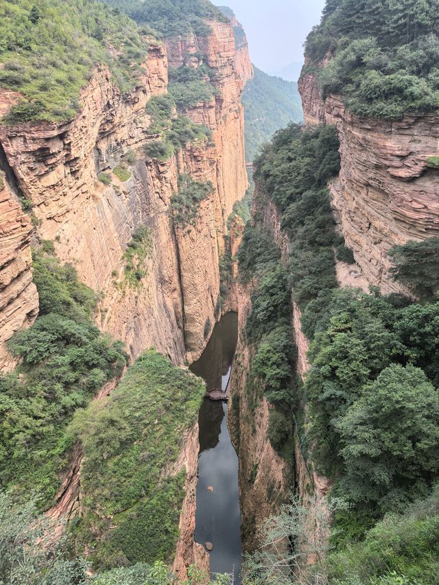 黃崖洞風景區。