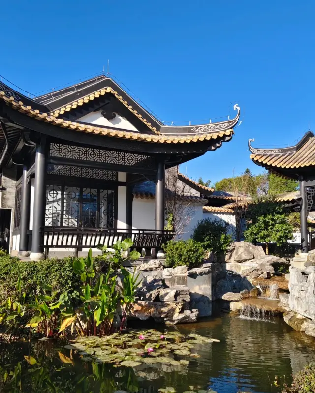 Guangzhou Cultural Center: Experience the Charm of Lingnan Culture