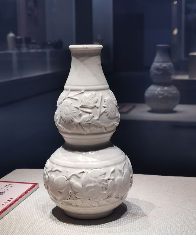 探索遼代瓷器，黑釉剔花遠銷高麗、日本！