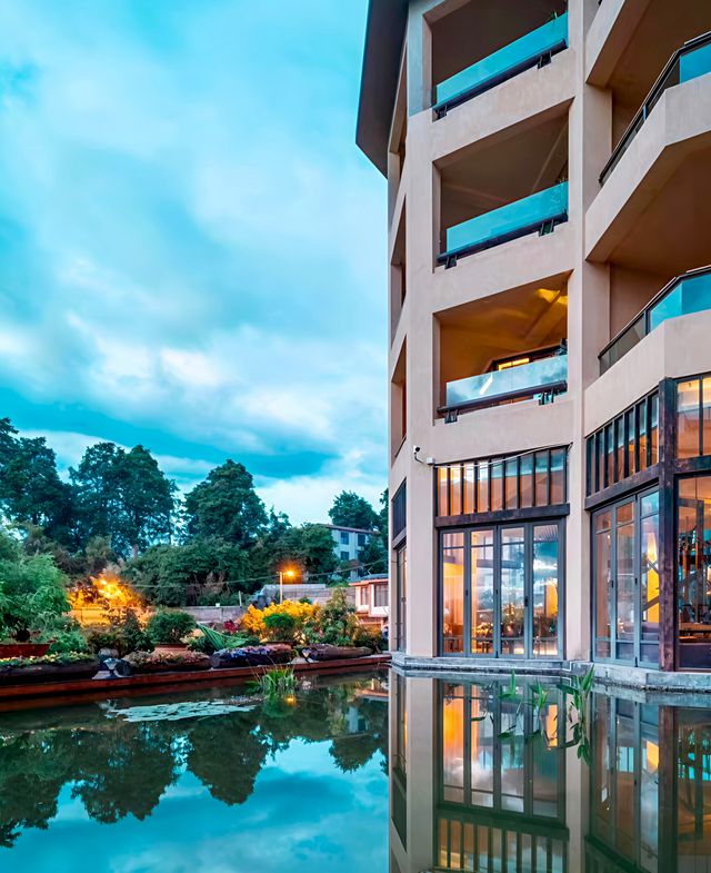 麗江最美民宿，雪山湖景房直接被治癒！！！