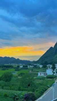 峰林為幕·稻浪為席——萬峰林田園生活真的很美