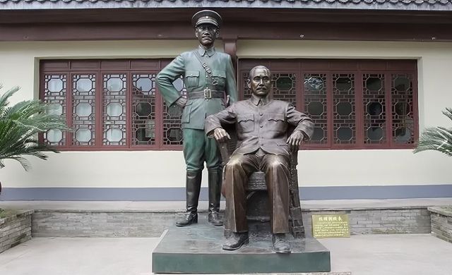 一湖一宅一院，穿越民國寧波