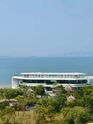 Guangdong's Hidden "Little Kamakura" and Jelly Sea: Parallel Coffee with a Golden Sunset View