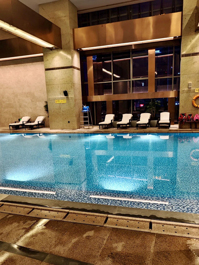 雲端之境，靜水藏奢｜深圳四季酒店