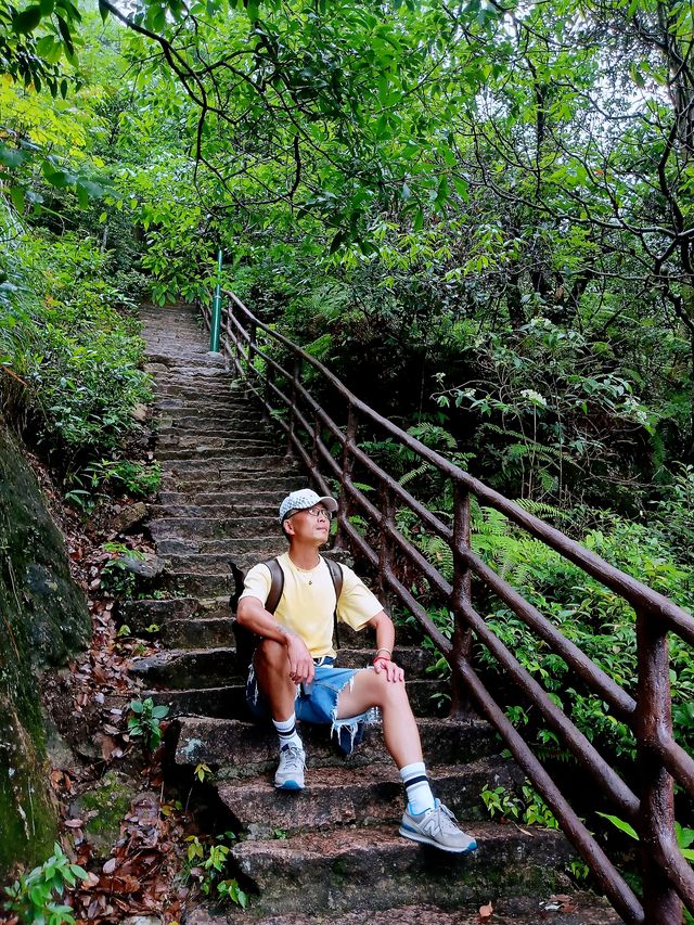 三清山雨天遊山攻略