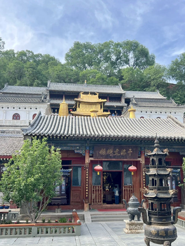梵音縈迴，五台山的清寂晨鐘