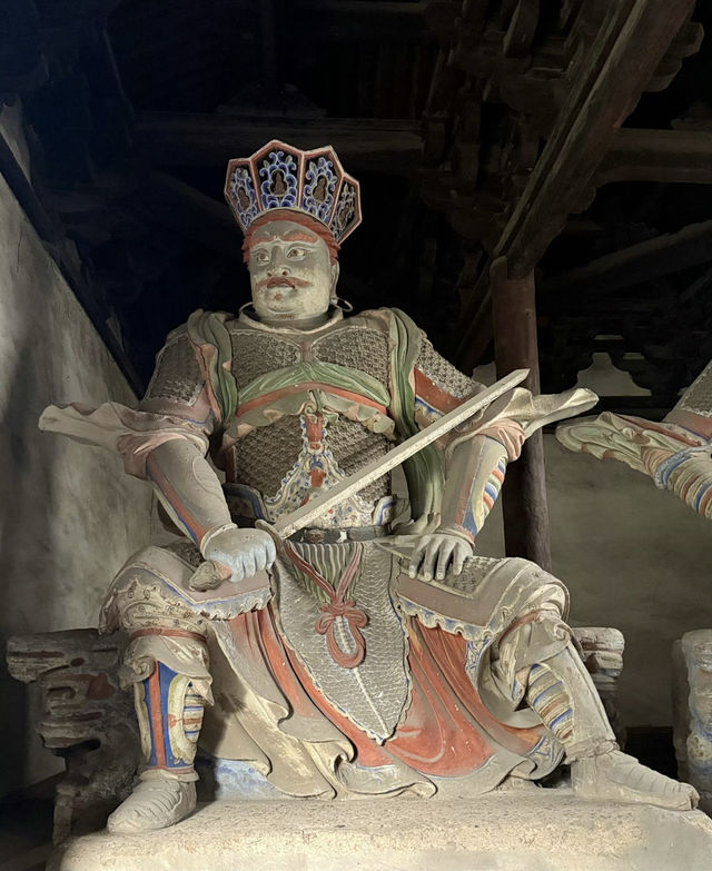 來大同怎能錯過千年古剎華嚴寺呢！這座遼金建築群真的太震撼了