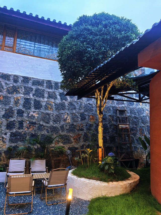 麗江「智能+觀景」民宿：小度陪你，坐看山景漫時光